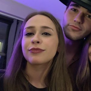 Meet your Posher, Juliana